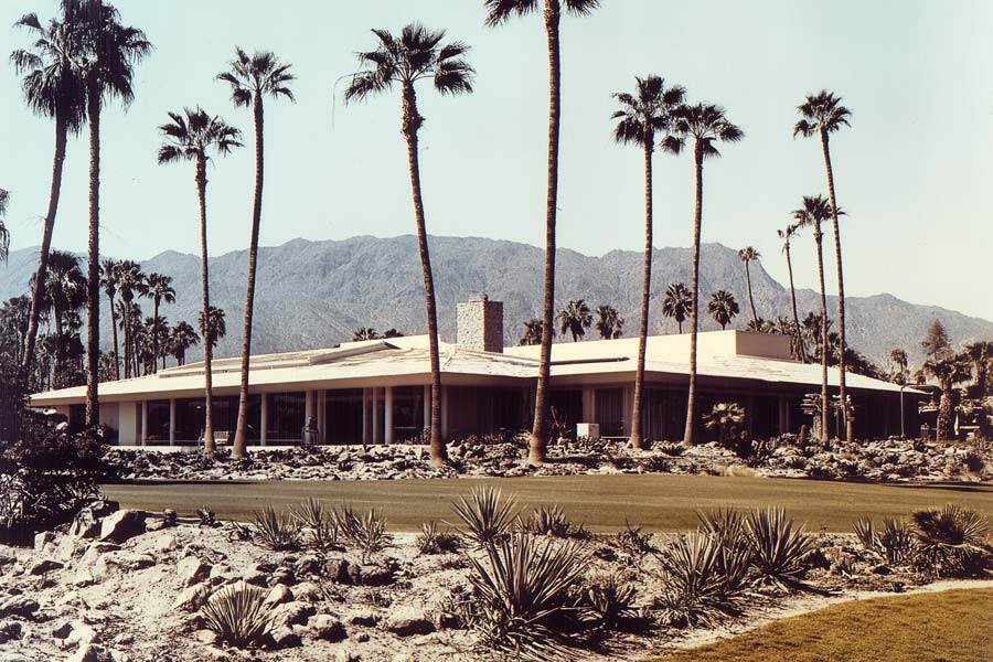 3-clubhouse